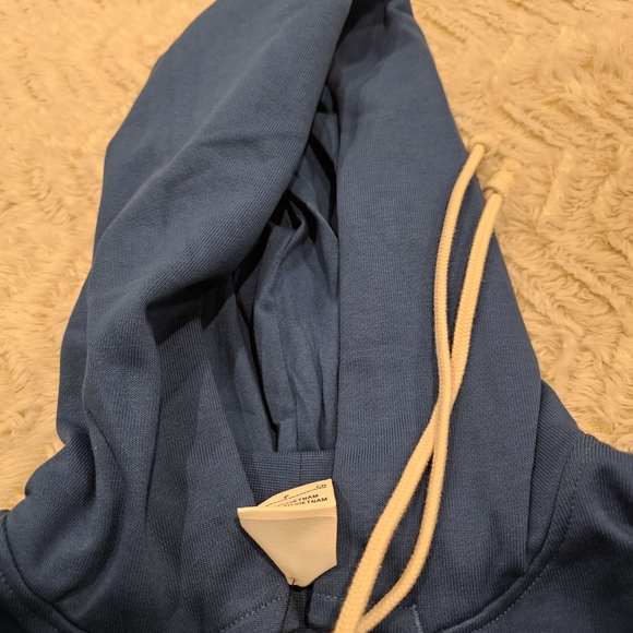 Nike Blue Pullover with Embroidered Logo - Picture 11 of 15